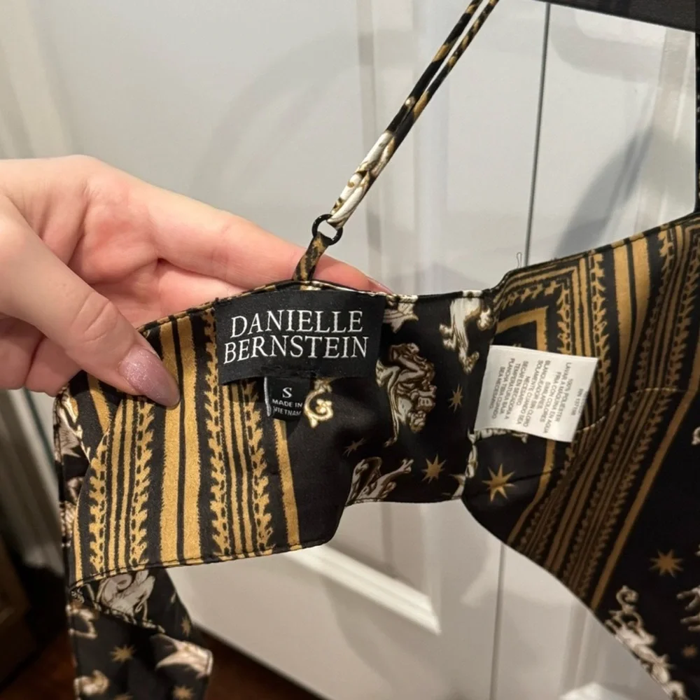 Danielle Bernstein x Macy's Astrology
Bandana Top - Picture 3 of 3